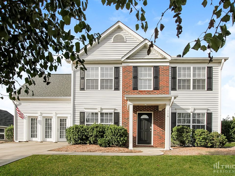 1st image of 114 Brantley Place Dr