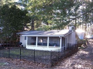 7744 Peninsula Dr, Farwell, MI 48622