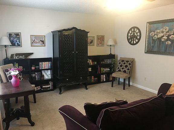 2nd image of 420 Barberry Dr NW