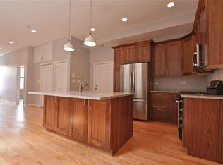 1536 W 18th Pl FLOOR 2, Chicago, IL 60608