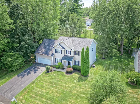 82 Jessica Lane, Niskayuna, NY 12309