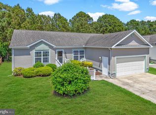 9 Blue Heron Cir, Berlin, MD 21811