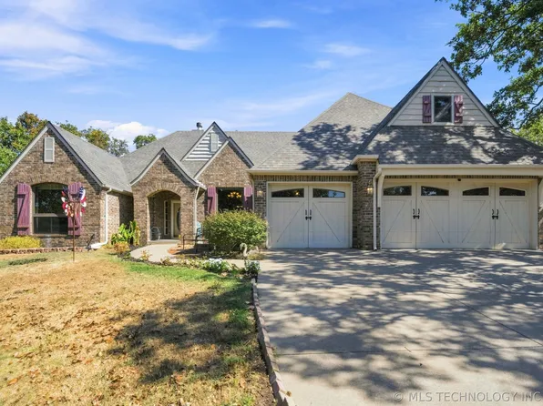 4975 Woodland Dr, Skiatook, OK 74070