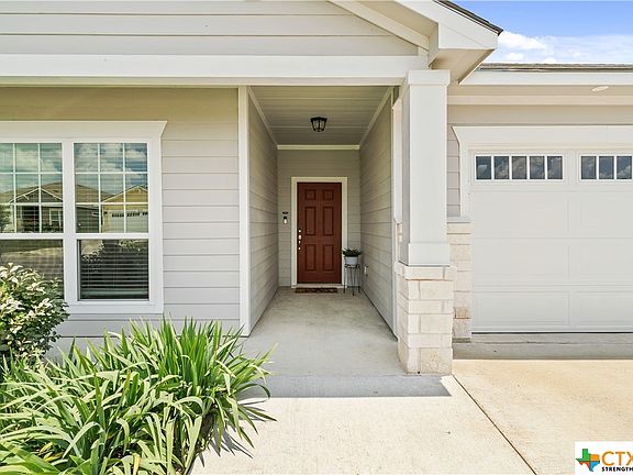 2nd image of 633 Skylar Heights Dr