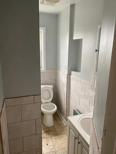 4 Brown Ave Photo 1