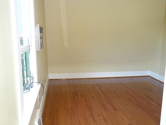 2ND FL BACK BR