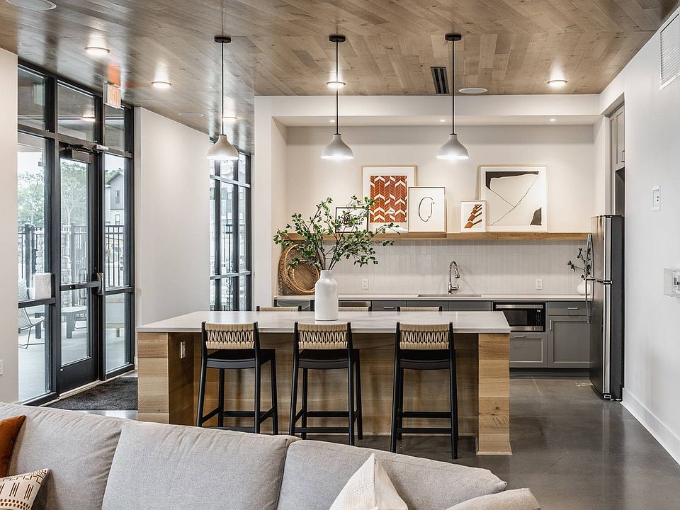 Urbane Apartment Rentals Kansas City, MO Zillow