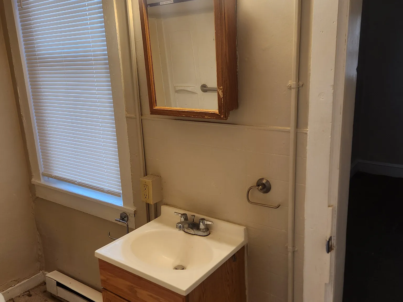 1 bed, $1,195 — Photo 3