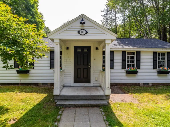 117 Summer Street, Kennebunk, ME 04043