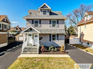 348 1st St, Dunellen, NJ 08812