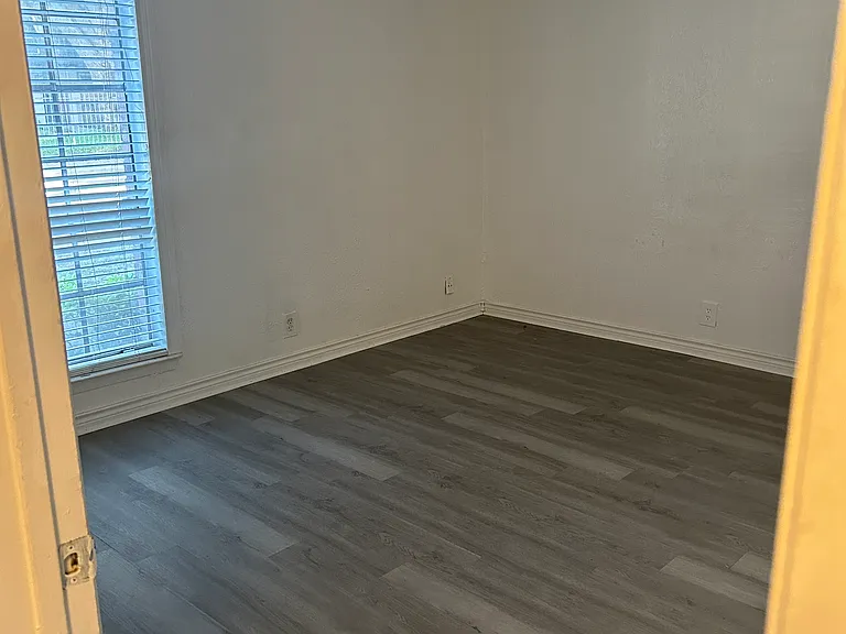 5319 Fleetwood Oaks Ave #157 — Photo 6