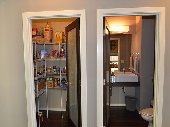 5th image of 5704 Franklin Ave SE