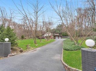 214 Piermont Rd, Norwood, NJ 07648