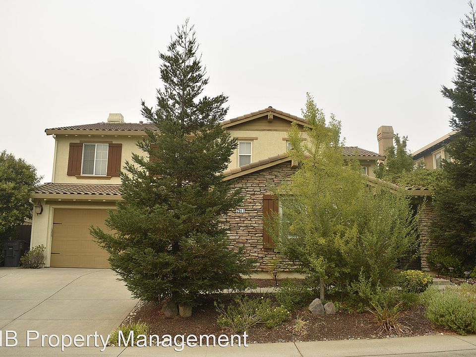 1st image of 2217 Apple Grey Ln