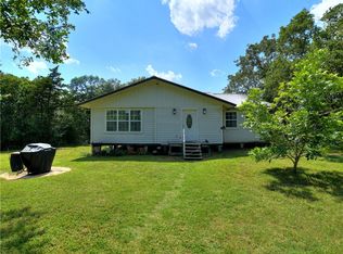 187 Deadwood Rd, Cedar Creek, TX 78612
