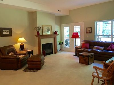 218 Reservoir St Unit 107, Holden, MA, 01520