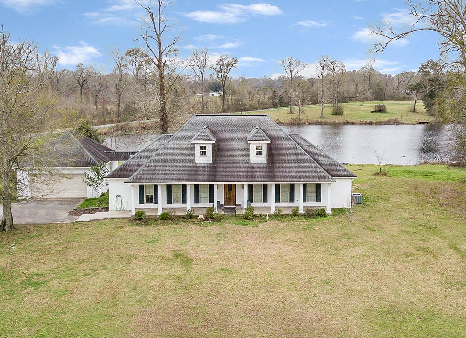 1st image of 188 Laddie James Cir