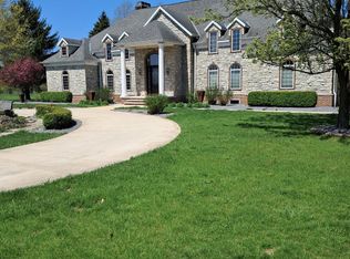 25510 Harris St, Edwardsburg, MI 49112