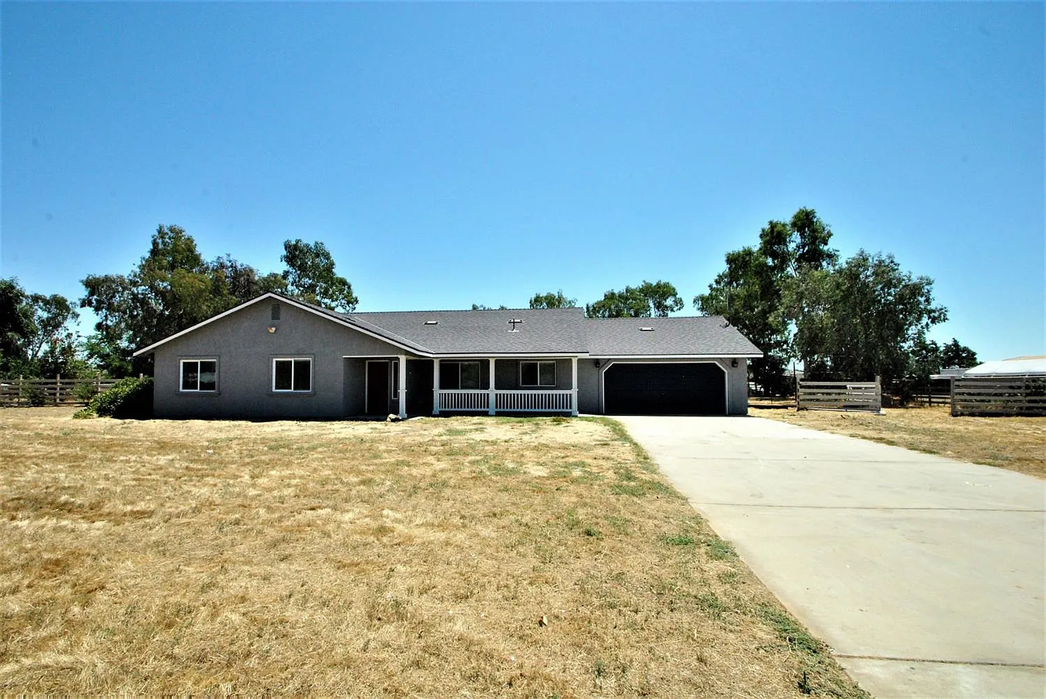 28666 Rancho Ave photo 1