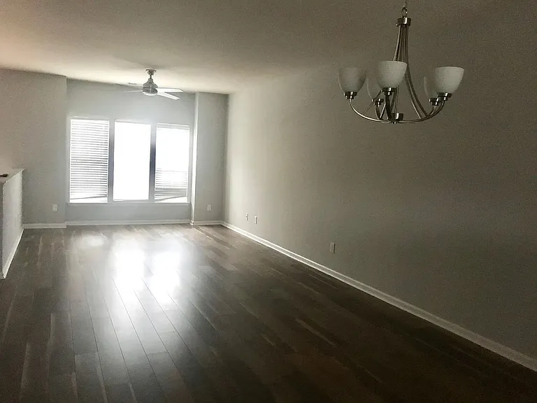 215 Dove Cottage Ln — Photo 15