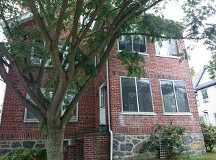 21 Ivory St, West Roxbury, MA 02132