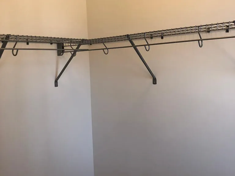 Hogan Manor Dr — Photo 11