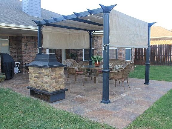 COVERED PATIO