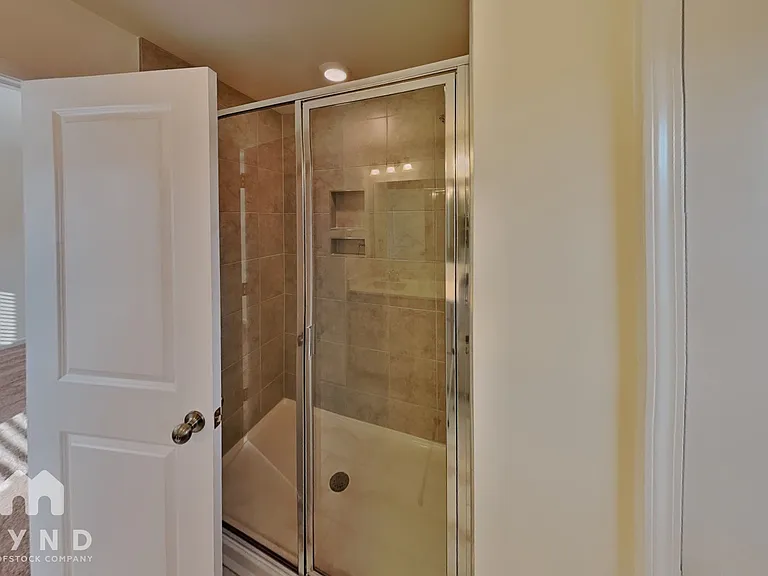 7123 Bentz St — Photo 10