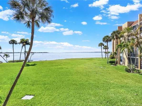 3472 NE Causeway Blvd #3-204, Jensen Beach, FL 34957