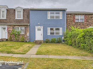 7782 Moonfall Ct, Pasadena, MD 21122