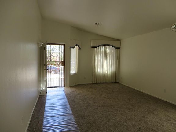 5th image of 374 W Tara Danette Dr