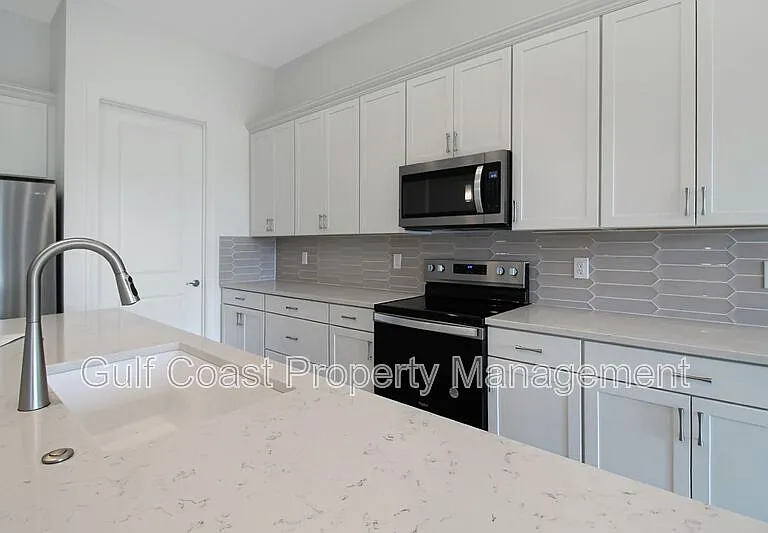 17212 Luminous Ave — Photo 22