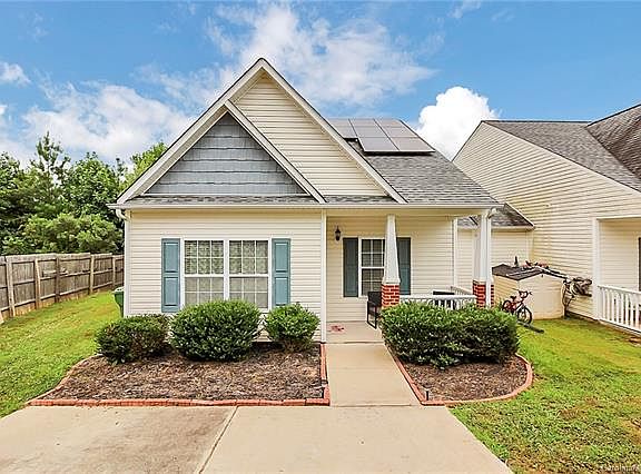3rd image of 180 Brookshire Dr