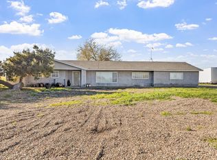 10451 Hyde St, Le Grand, CA 95333