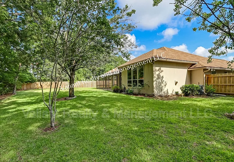 12197 Ripken Cir N — Photo 47