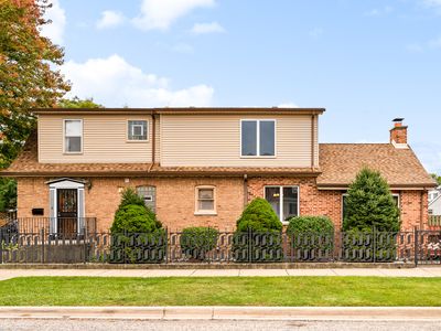 3250 N Page Ave, Chicago, IL, 60634