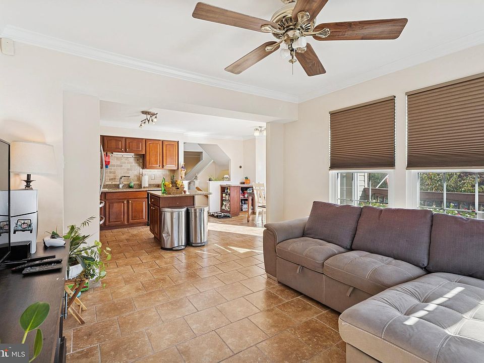 1st image of 106 Jene Ct