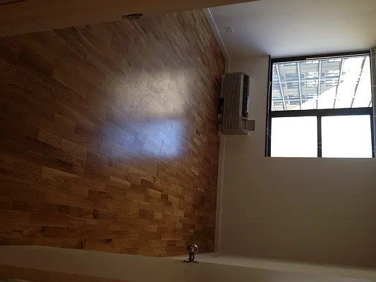 Rented by Realty Operations Group | media 2