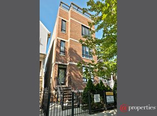 2826 W Palmer St #1, Chicago, IL 60647