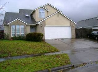 352 S 28th Ave, Cornelius, OR 97113