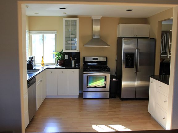2nd image of 7117 Arbeau Dr