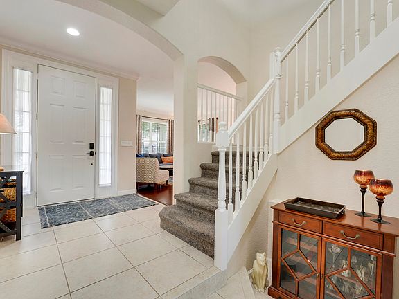 3rd image of 8503 Portobello Lane