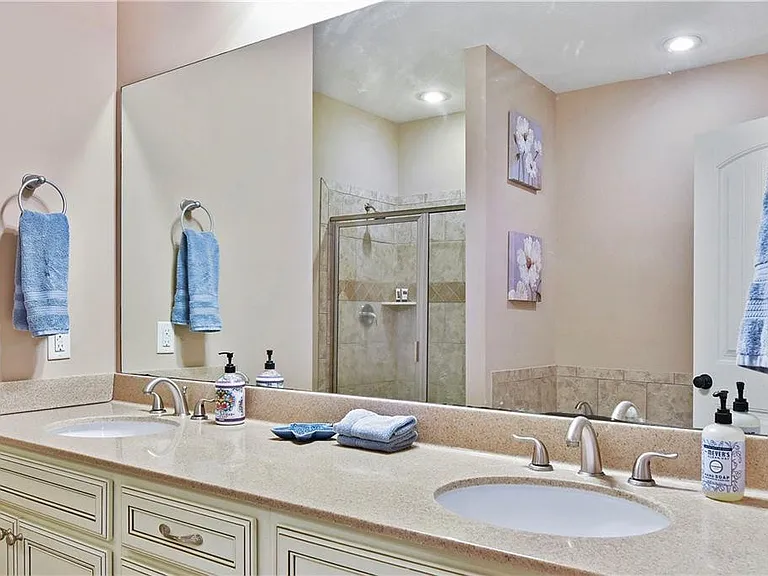 507 Reserve Ln — Photo 16