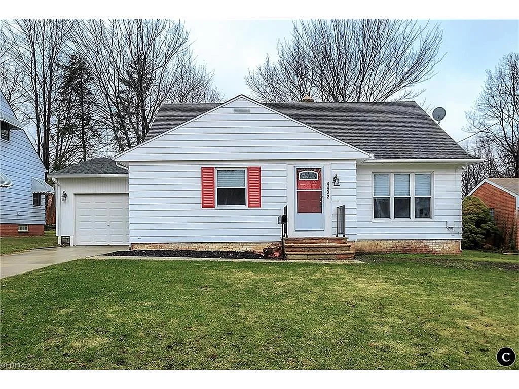 4432 Greenway Rd photo 1