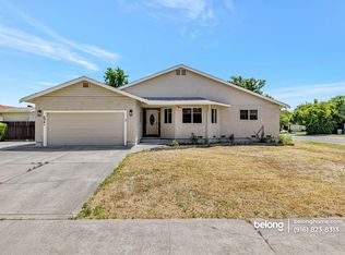 6941 Golf View Dr, Sacramento, CA
