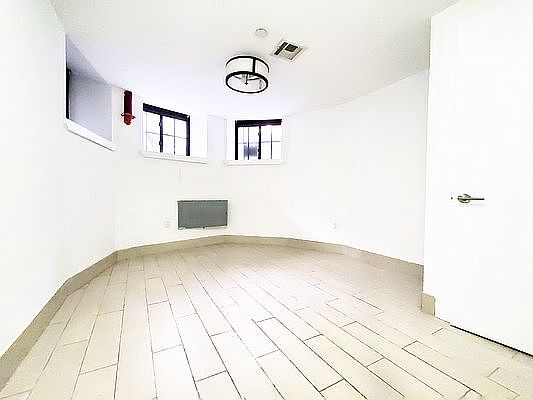 5th image of 1319 Bedford Ave #1A