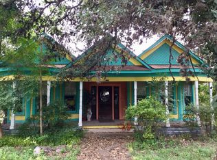 129 W Schreiner St, Kerrville, TX 78028