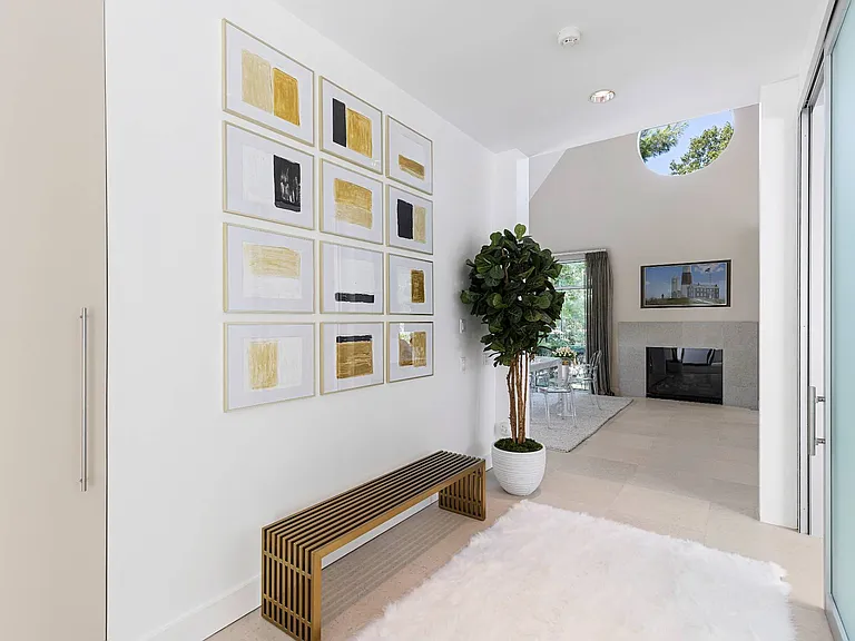 7 Rolling Wood Ln — Photo 14