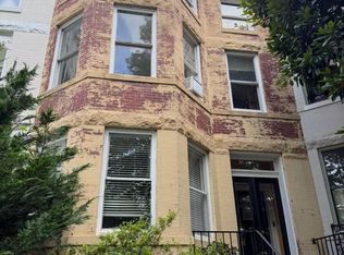 3036 O St NW, Washington, DC 20007