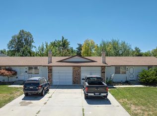 5775-5777 W Ellens Ferry Dr, Boise, ID 83703